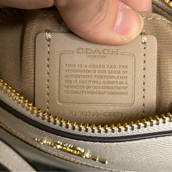 Vintage Coach Purse Womens OS Beige CE871 Mini Rowan File Crossbody Leather Bag - Picture 7 of 8